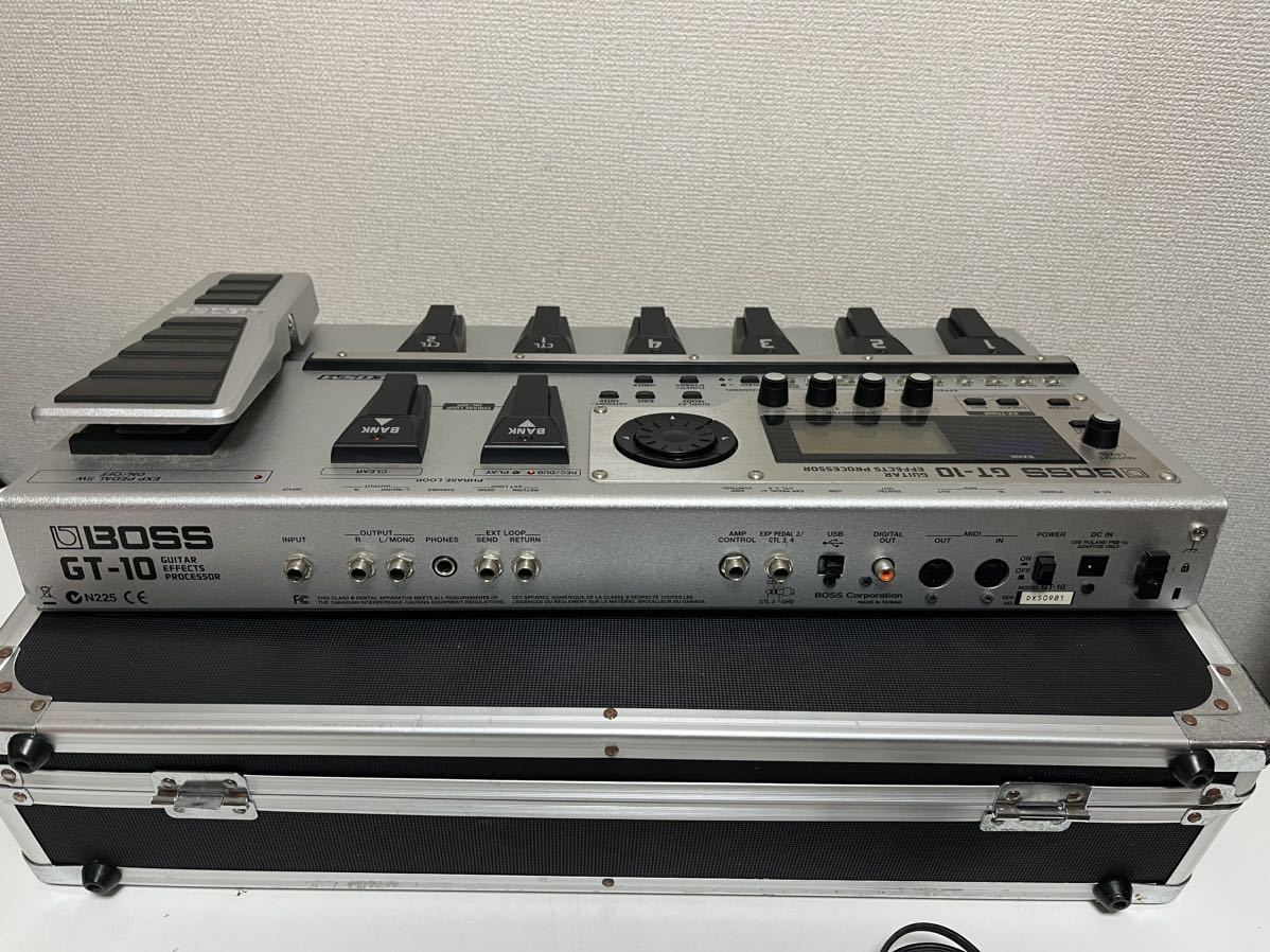 BOSS マルチエフェクター GT-10 ボス ハードケース付き 動作品 BOSS GT