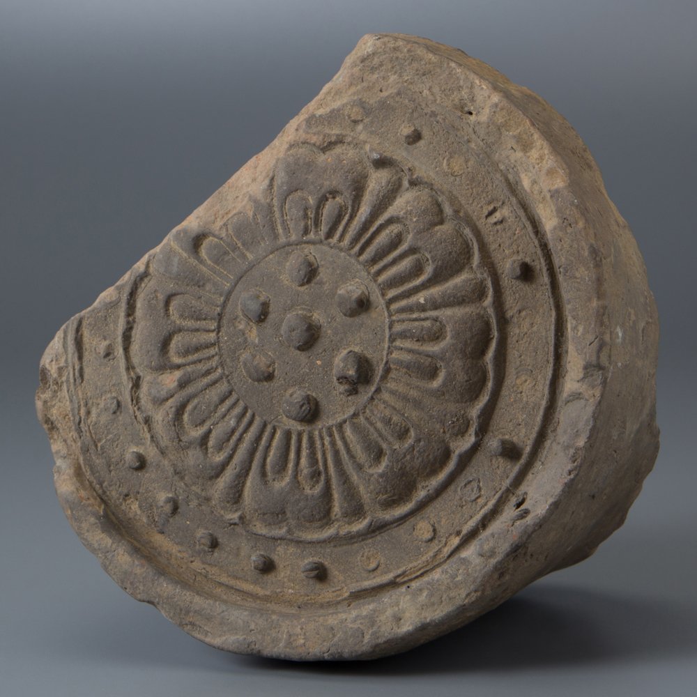 五】複弁蓮花文鐙瓦 大宮大寺 奈良時代(白鳳時代) 五複弁蓮花文鐙瓦