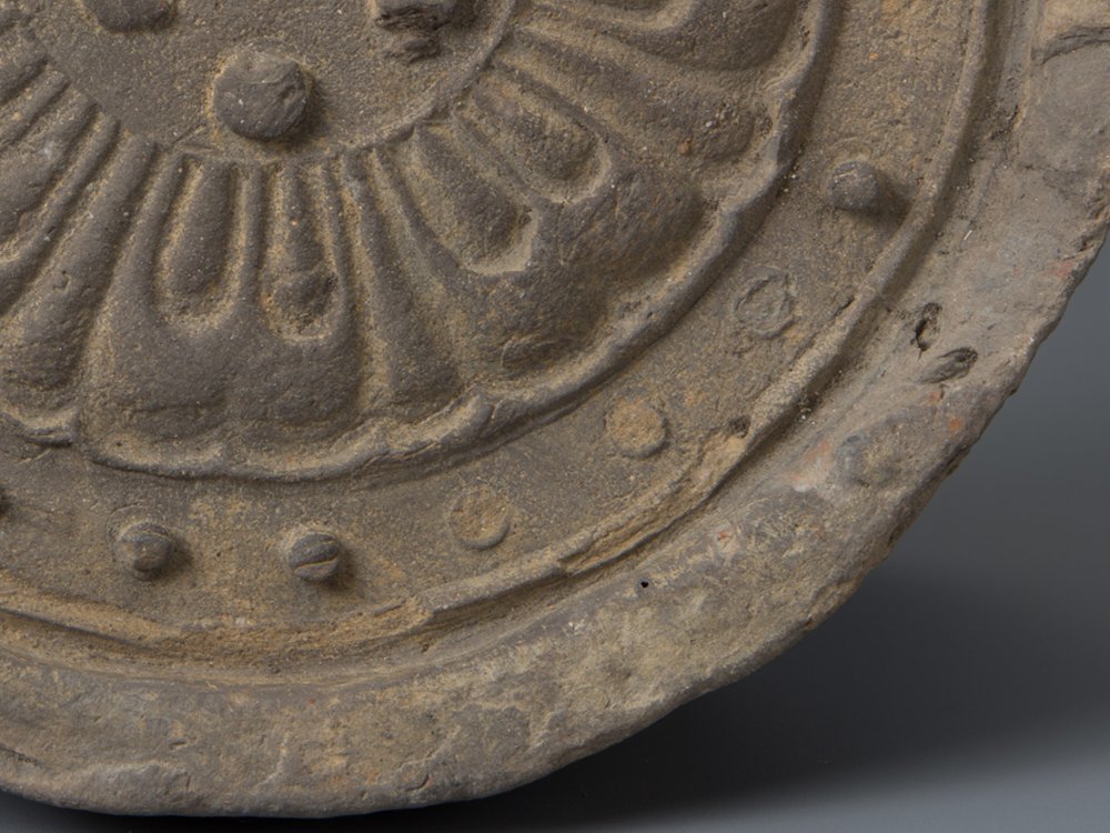 五】複弁蓮花文鐙瓦 大宮大寺 奈良時代(白鳳時代) 五複弁蓮花文鐙瓦