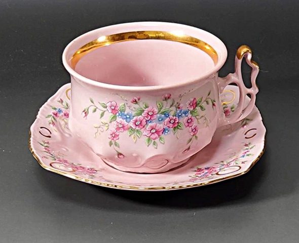 チェコ共和国 H＆C czech republic ピンクの花柄金彩カップ＆四角い