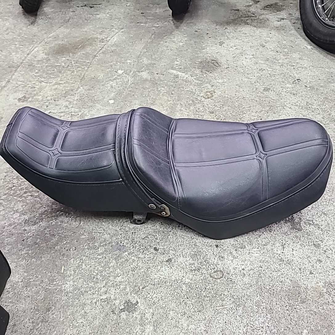 ホンダ CBX125 カスタム　純正　シート　良品　破れなし