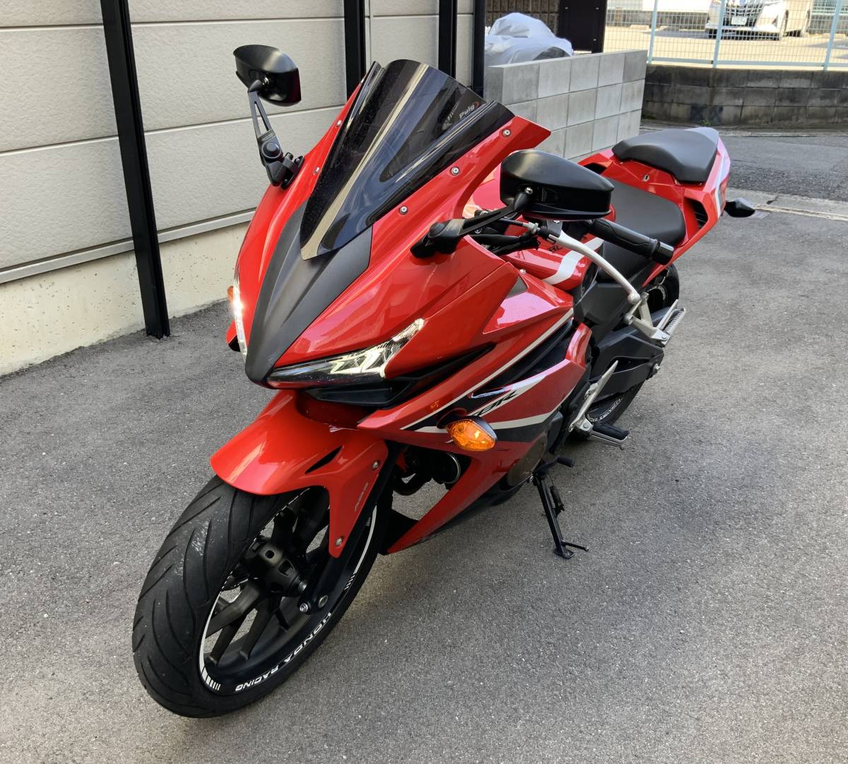 HONDA CBR400R NC47後期 走行少 車検長 希少レッド(251cc-400cc)｜売買