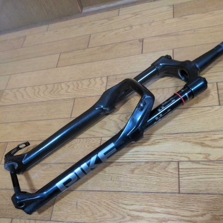 ロックショックス、レベレーション150mm、27.5ブースト Rockshox