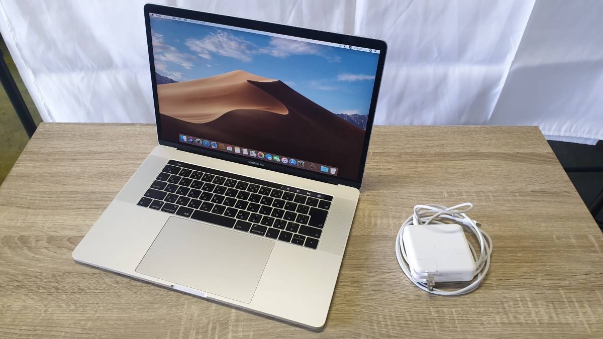 MacBook Pro 0 A1990 Apple - 15-Inch | (2019) 2019) (15-inch