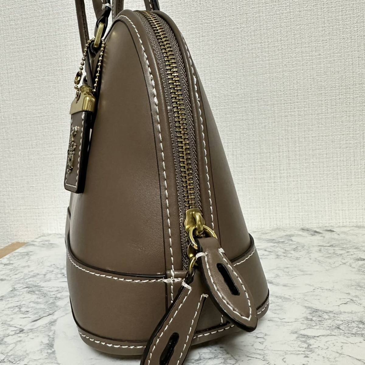 人気 新品 COACH 新作 レヴェル バッグ 2way プレゼントに 2way ダーク 
