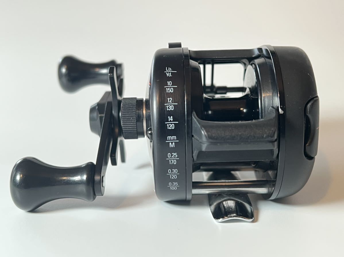 Abu Garcia Ambassadeur XLT Plus LH ベイト リール 釣具 レフト