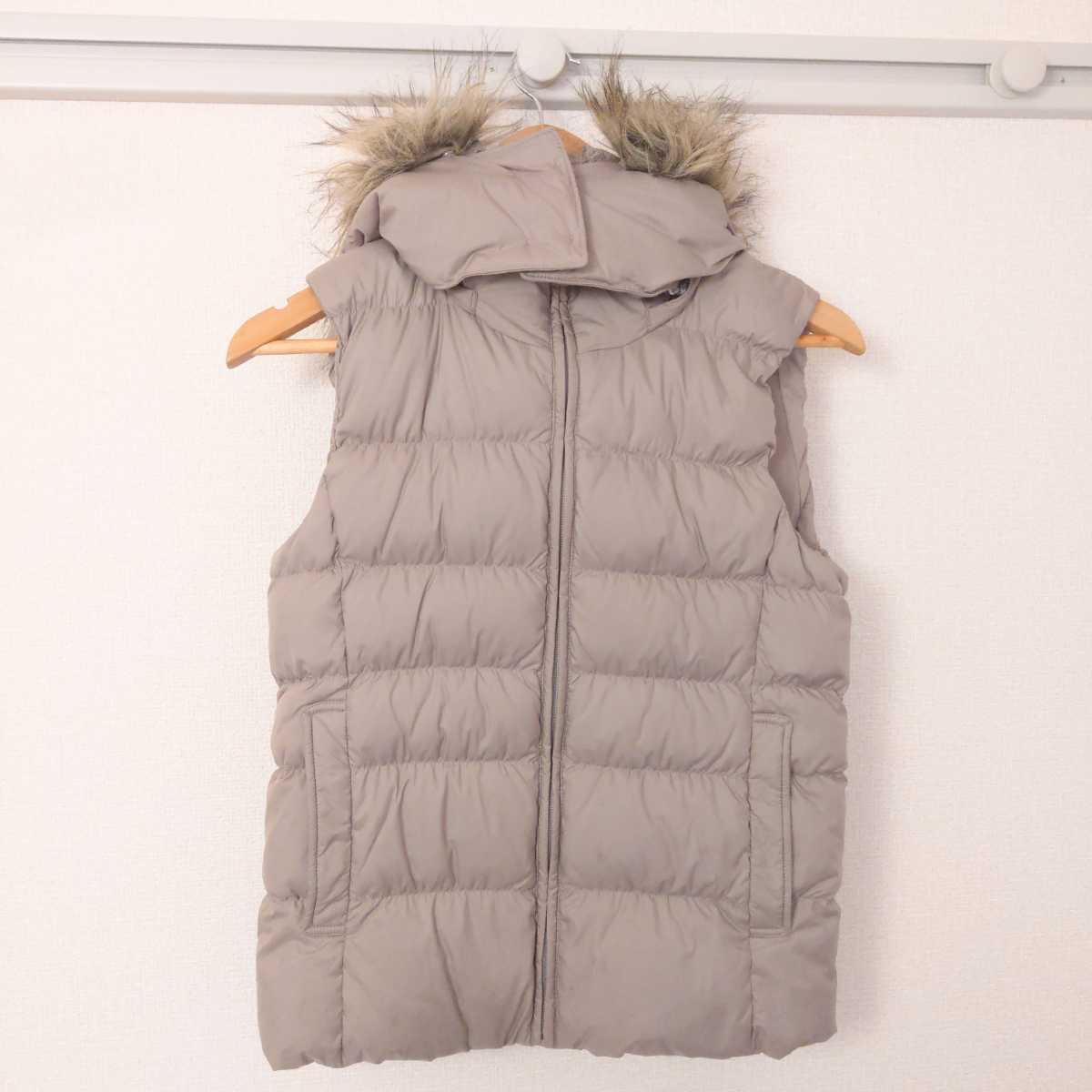 ☆UNIQLO ユニクロ☆ダウン ベスト フード ファー 着脱可能 ベージュ 
