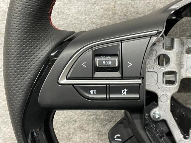 スイフトスポーツ 4BA-ZC33S 純正 ステアリング 動作確認済 (ハンドル/内装