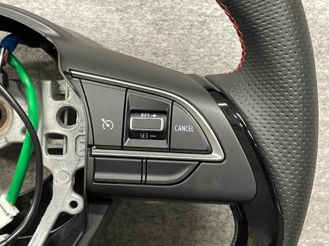 スイフトスポーツ 4BA-ZC33S 純正 ステアリング 動作確認済 (ハンドル/内装