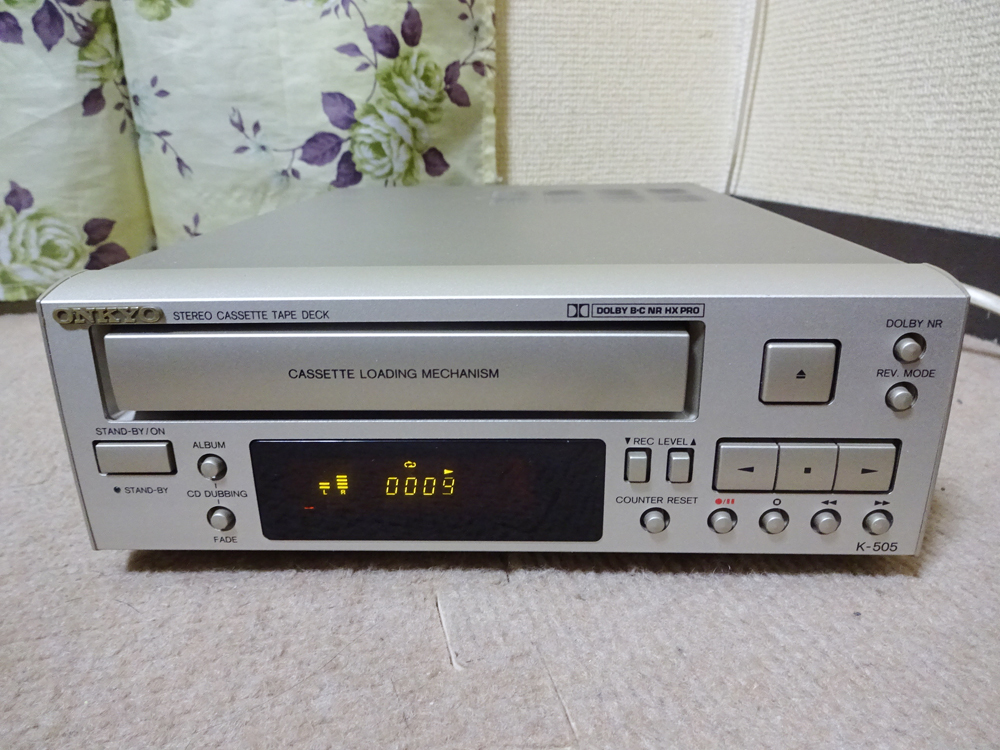 ONKYO／オンキョー オートリバースカセットデッキ K-505 再生してい