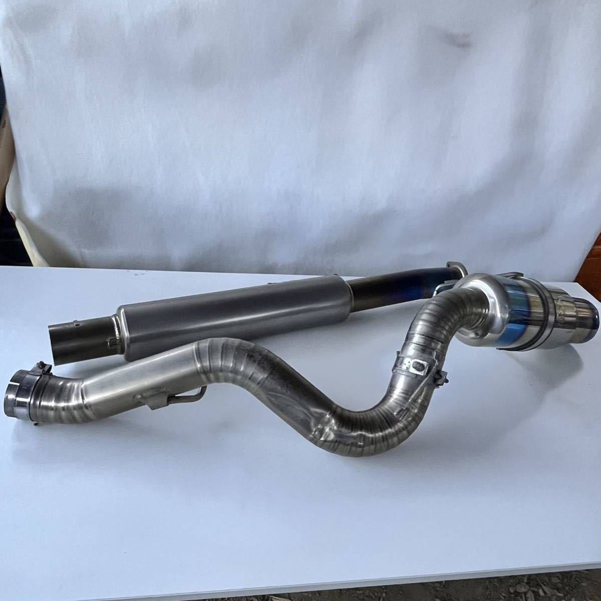 トヨタ86 ハチロク ZN6 TOMEI EXPREME TI チタンマフラー東名パワード