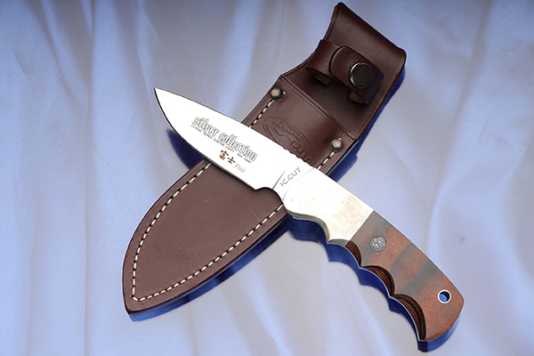 国産高品位ナイフ　アイシーカット キャンプナイフ シルバーコレクション　マグナムハンター723WP！！　未使用品！！！