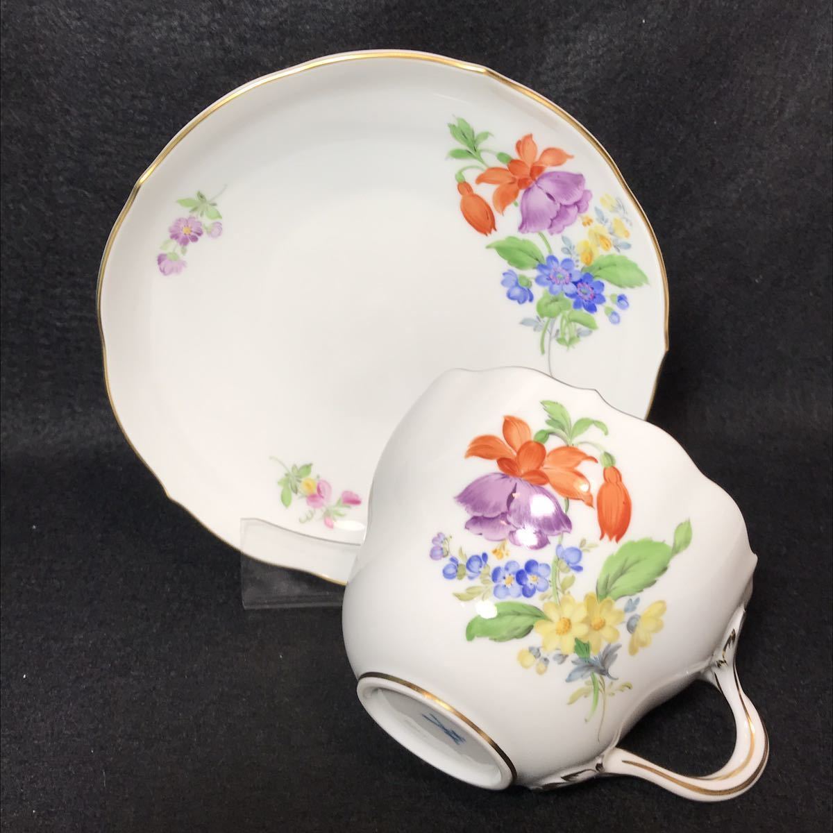 1円～ Meissen マイセン ベーシックフラワー 三つ花 カップ＆ソーサー 