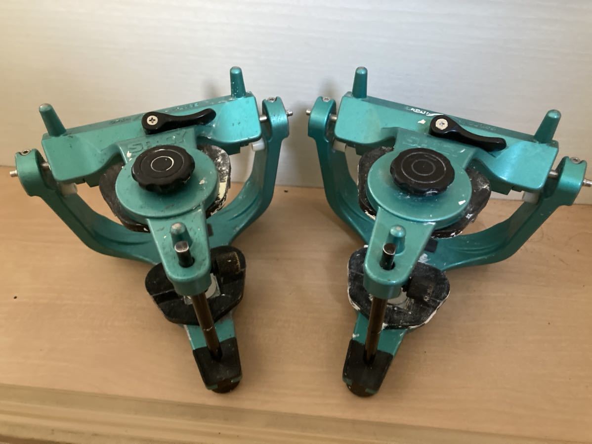 スペイシー咬合器 4つセット スペイシー咬合器 4つセット スペイシー