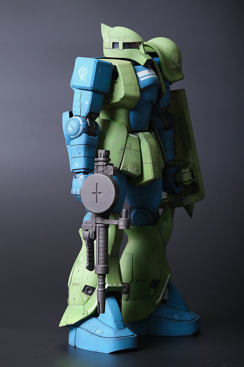 メガサイズ ザクI 旧ザク 1/48 シャアザク大改造(機動戦士ガンダム 