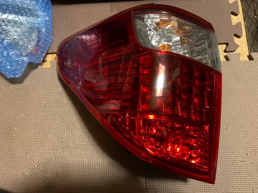 841 良品 20 アルファード ANH20W 左 助手席側 テール ランプ テール