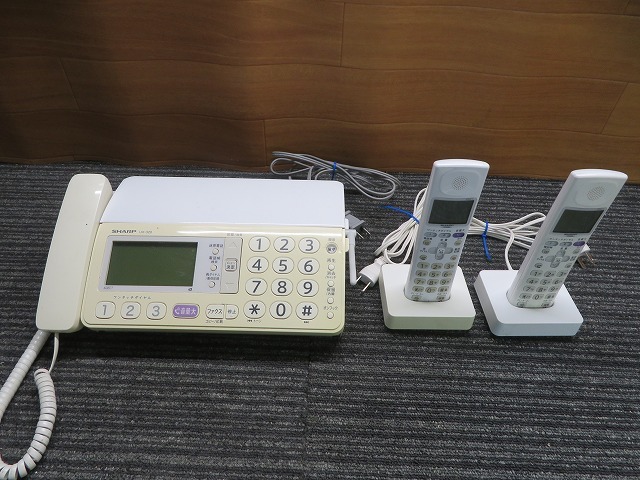 K☆SHARP　デジタルコードレスファクシミリ　UX-B320CW-W　電話機　子機2台付き　動作OK