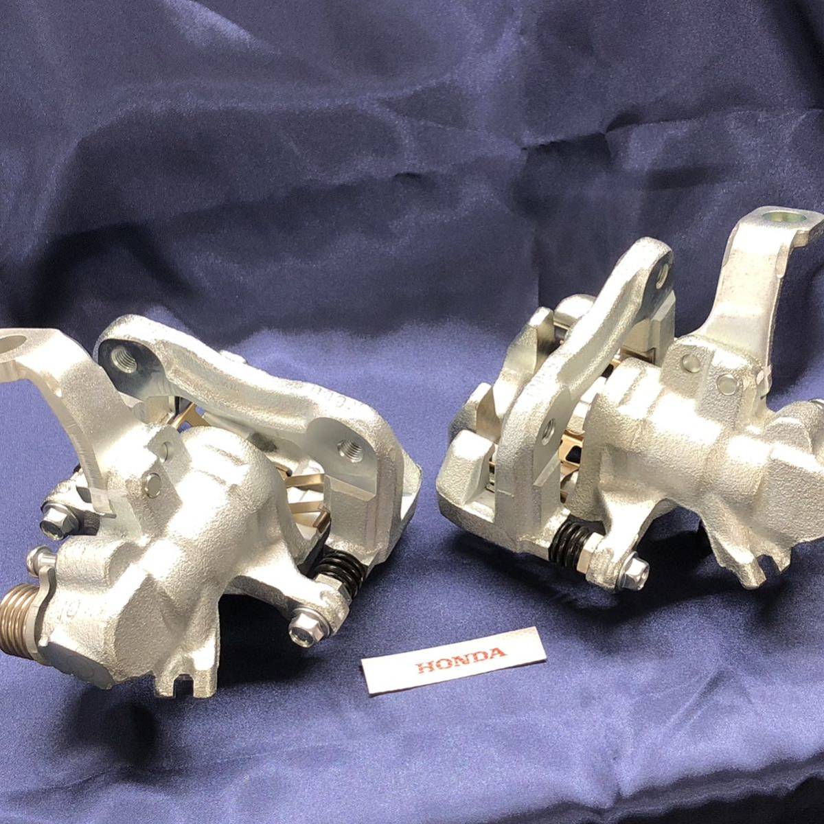 ★☆ホンダ純正 CIVIC TYPE R EK9 リア ブレーキキャリパー 未使用 タイプＲ brake caliper sub ASSY INTEGRA DC2 シビック インテグラ☆★