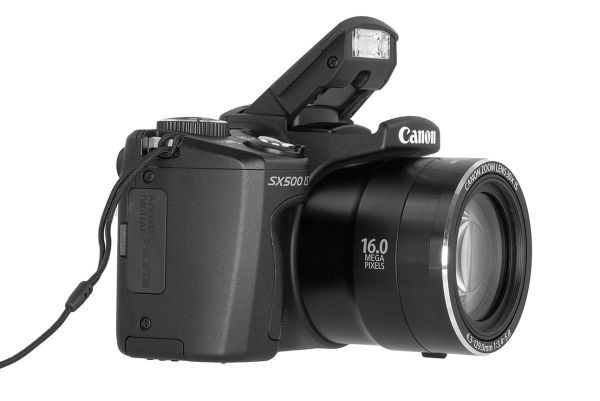 手のひらサイズ 世界最軽量30倍ズーム「PowerShot SX500 IS 