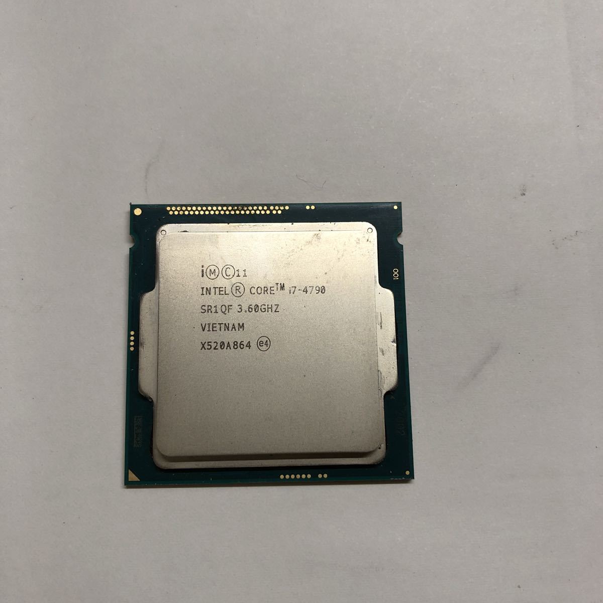 CPU インテルIntel Core I9-11900 プロセッサー 中古 動作未確認
