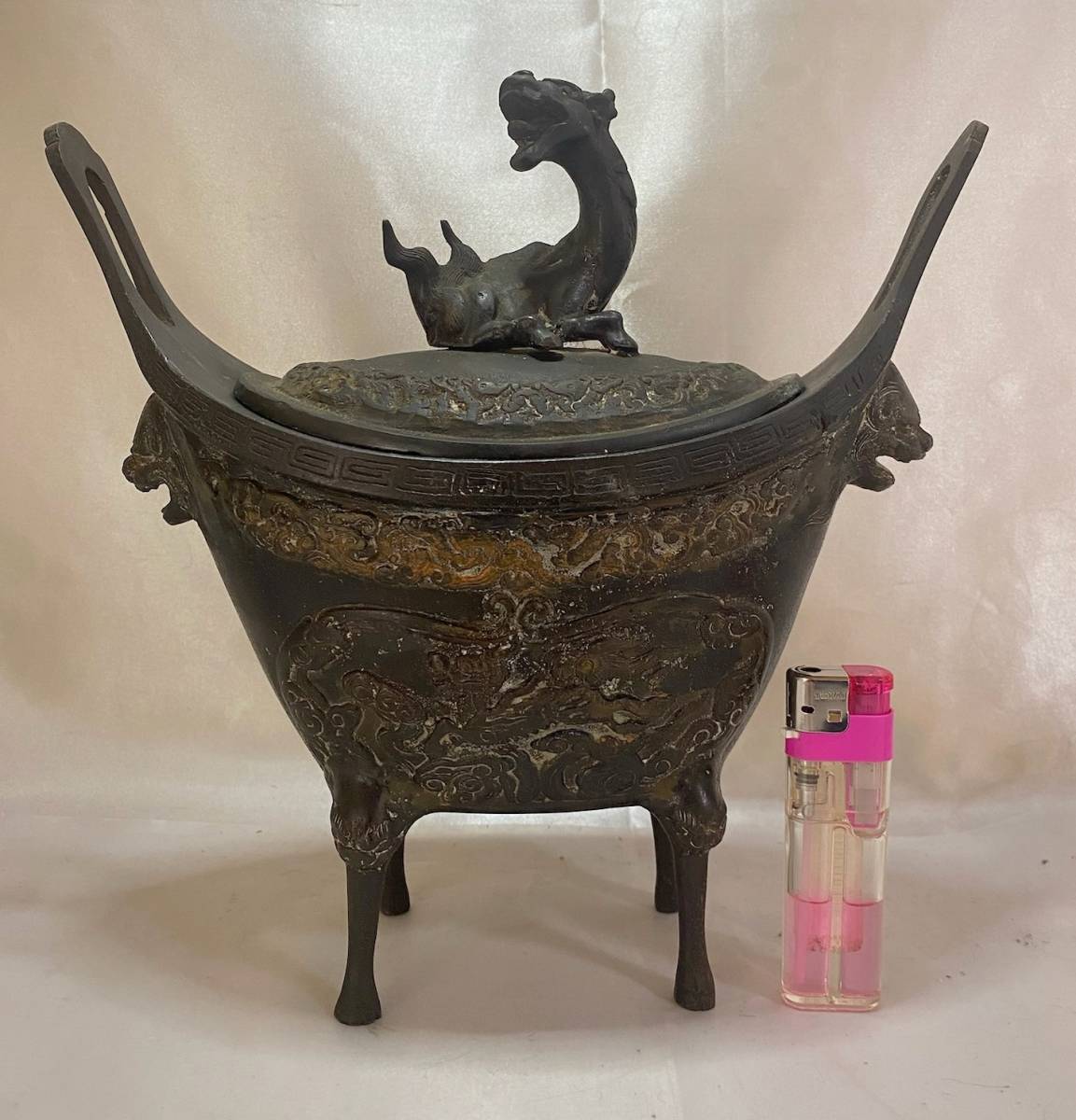 時代　唐銅　透かし　香炉　獅子摘み　遊環　骨董　アンティーク　古玩　工芸 時代物 古銅 香炉 獅子 検：骨董 アンティーク 旧家蔵出し 古美術 中国