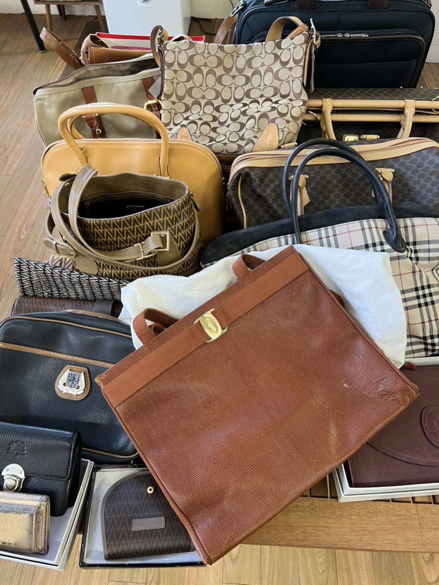 ● バッグ 財布 まとめ② BURBERRY Cartier Ferragamo COACH コーチ バーバリー カルティエ フェラガモ など トートバッグ ハンドバッグ 