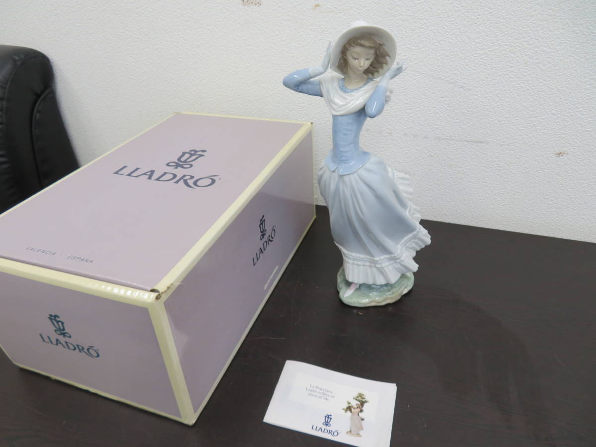 リヤドロ 春のそよ風 - LLADRO 置物 フィギュリン メルカリ 2026年最新