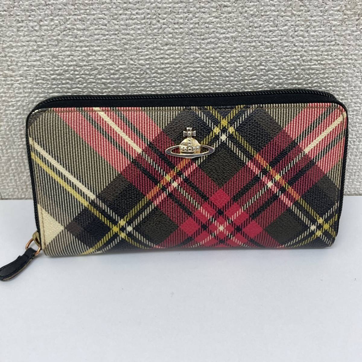 ♪ Vivienne Westwood ヴィヴィアン ウエストウッド ラウンド 