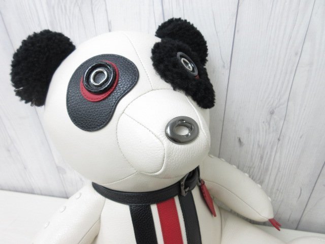 未使用展示品 COACH コーチ ロッキー パンダ ベア ぬいぐるみ 人形 レザー 白×黒 57972