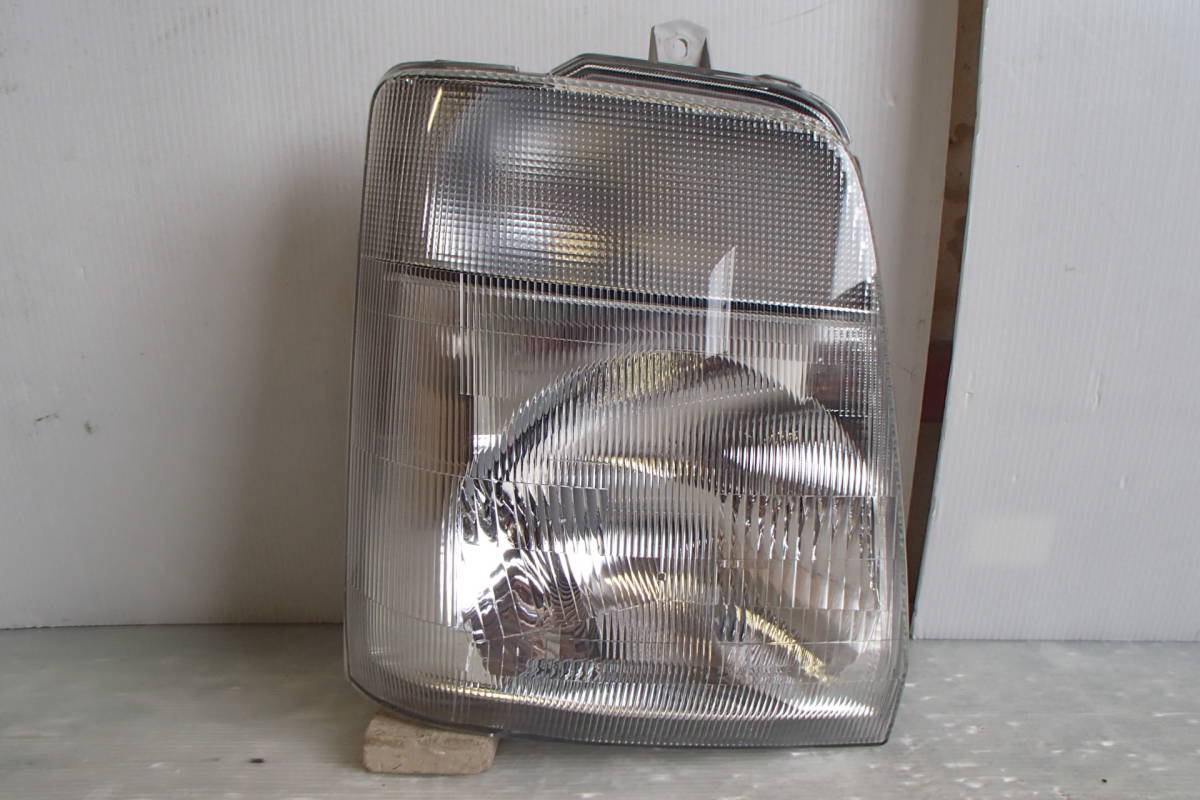 DA63T/DA65T 後期 キャリー キャリィ トラック 純正 ハロゲン 右 ライト ランプ 100-59019 / 35120-67H10 平成17年12月以降 【23-195】