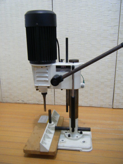 2り3◇JET 卓上角ノミ機 JBM-5 角のみ 刃1本付き 100V 50/60Hz 角  