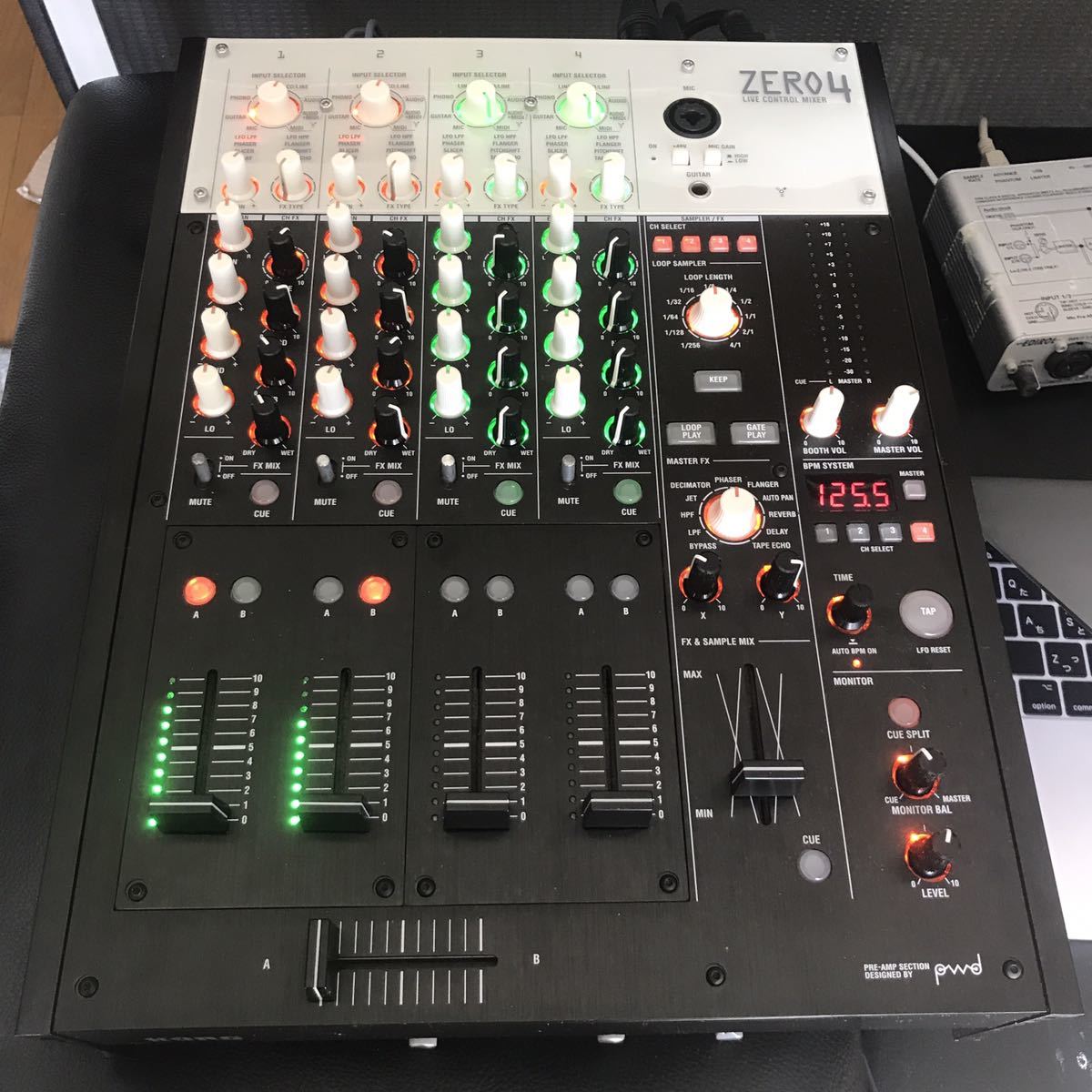 断*人様 KORG ZERO4／DJミキサー・オーディオインターフェース ZERO4
