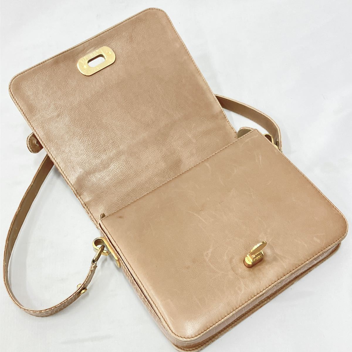 BALLY バリー 型押しレザー ショルダーバッグ レディース R阿0202 