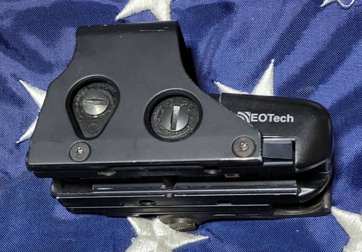 Bushnell ECOS-C ホロサイト 実物 EoTech 552 【公式通販】