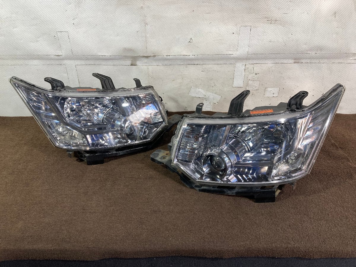 三菱 CV5W デリカD5 純正 ヘッドライト 左右セット 前期 HID キセノン ディスチャージ KOITO 100-87918 ヘッドランプ 他商品との同梱不可