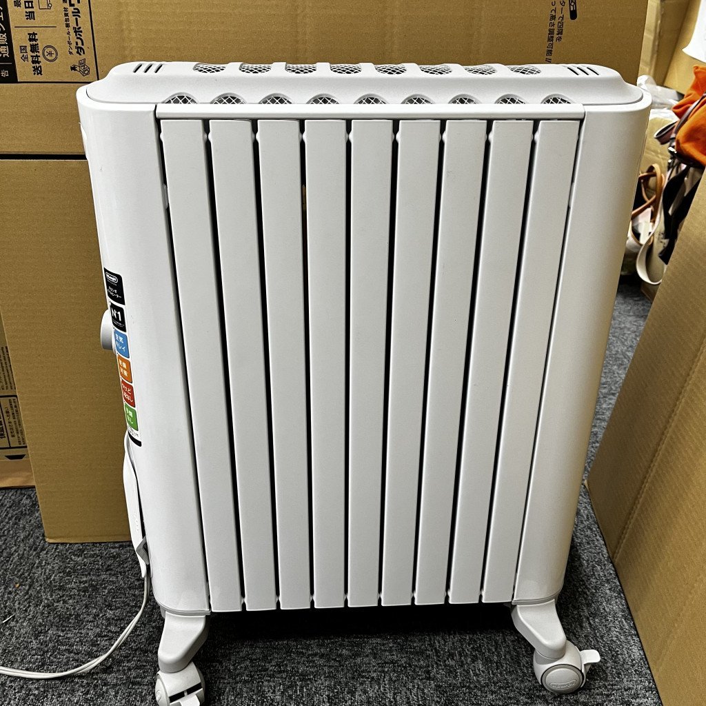 66389◎DeLonghi デロンギ オイルヒーター RHJ75V0915-GY ホワイト 白