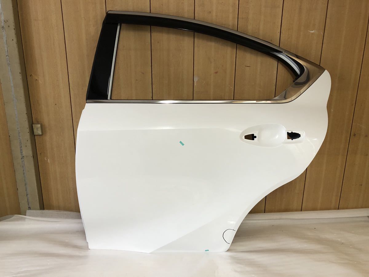  レクサス IS AVE30 GSE30 後期 Fスポーツ 純正 左 リアドア ホワイトパール系 少損(リア)｜売買されたオークション情報、yahooの商品情報をアーカイブ公開 - オークファン レクサス用