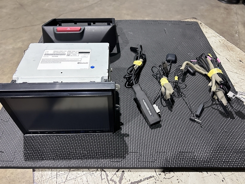 ホンダ純正 Gathers インターナビ 08A40-5W0-410 CN-SHY6J1CJ Bluetooth N BOX セキュリティロックあり ホンダ 売買されたオークション情報 Yahoo オークション 旧ヤフオク の商品情報をアーカイブ公開 - オークファン aucfan com