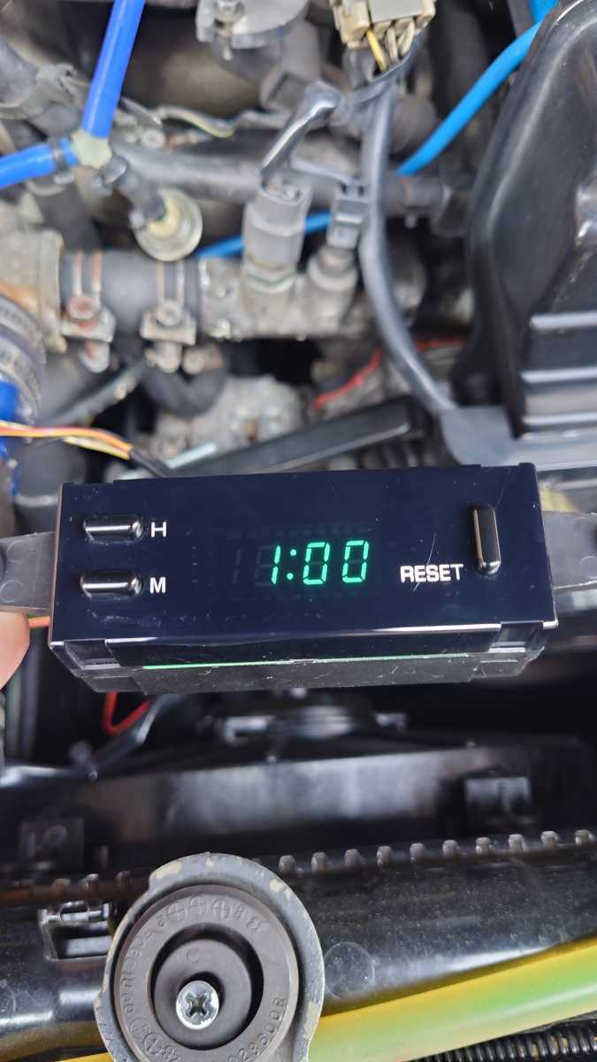 カプラー配線つき・通電OK・ボタン操作OK】BNR32 純正 時計