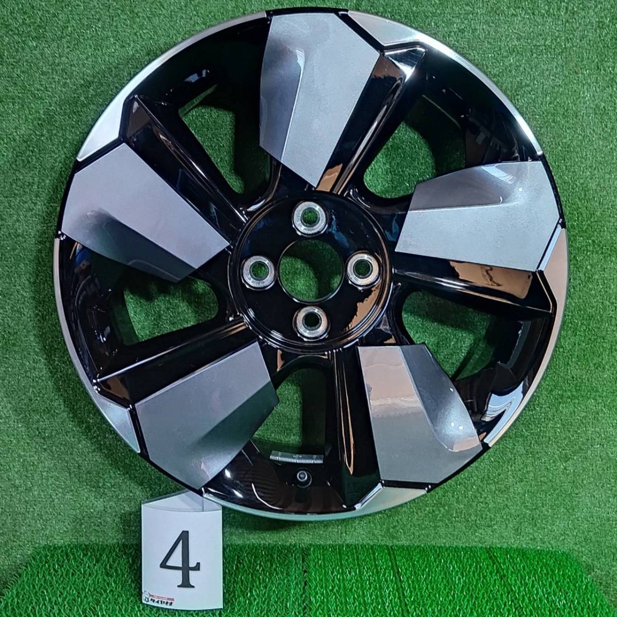 新車外し品 ニッサン ノートオーラ 純正 17in 6.5J +40 PCD100 4本 