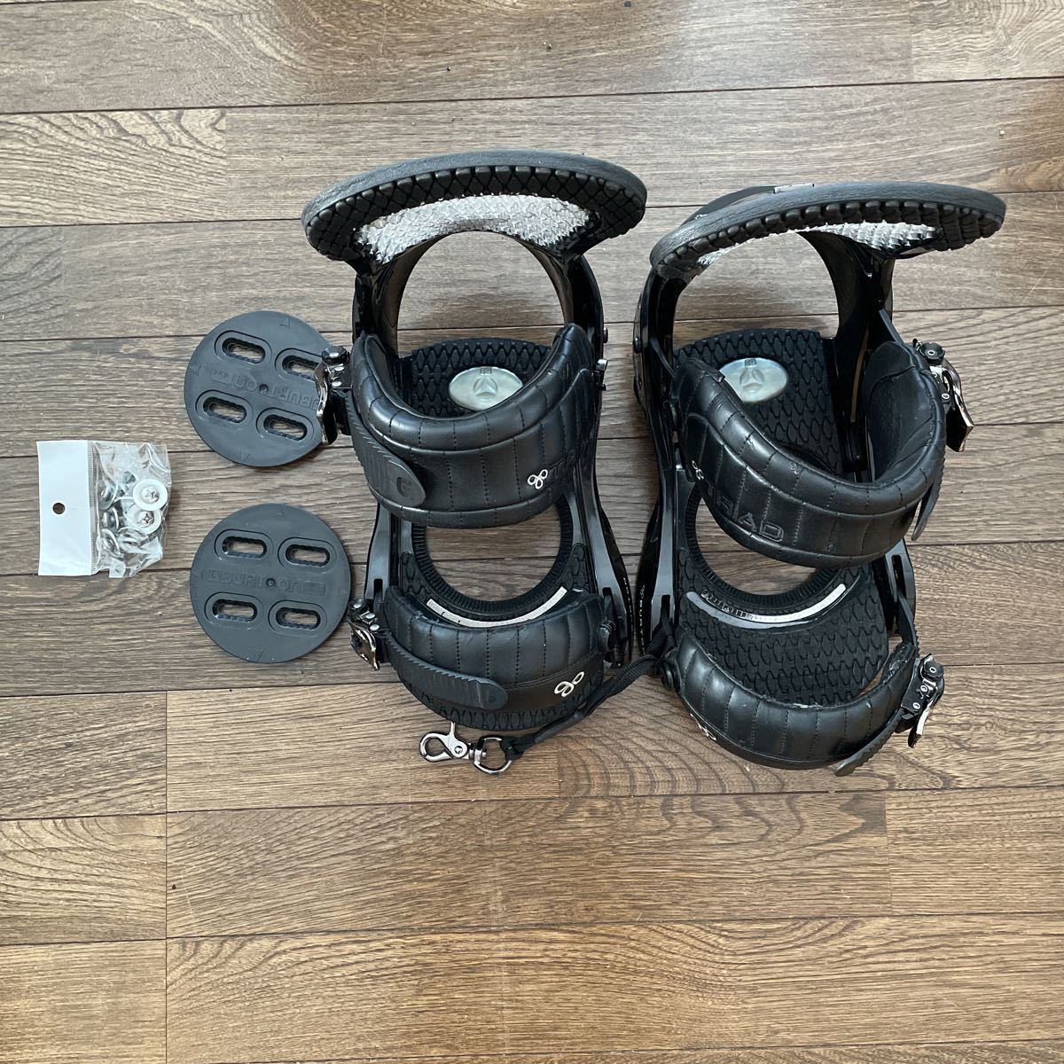 良品・バートン ・BURTON ・ＴＲＩＡＤのスノーボードビンディング 