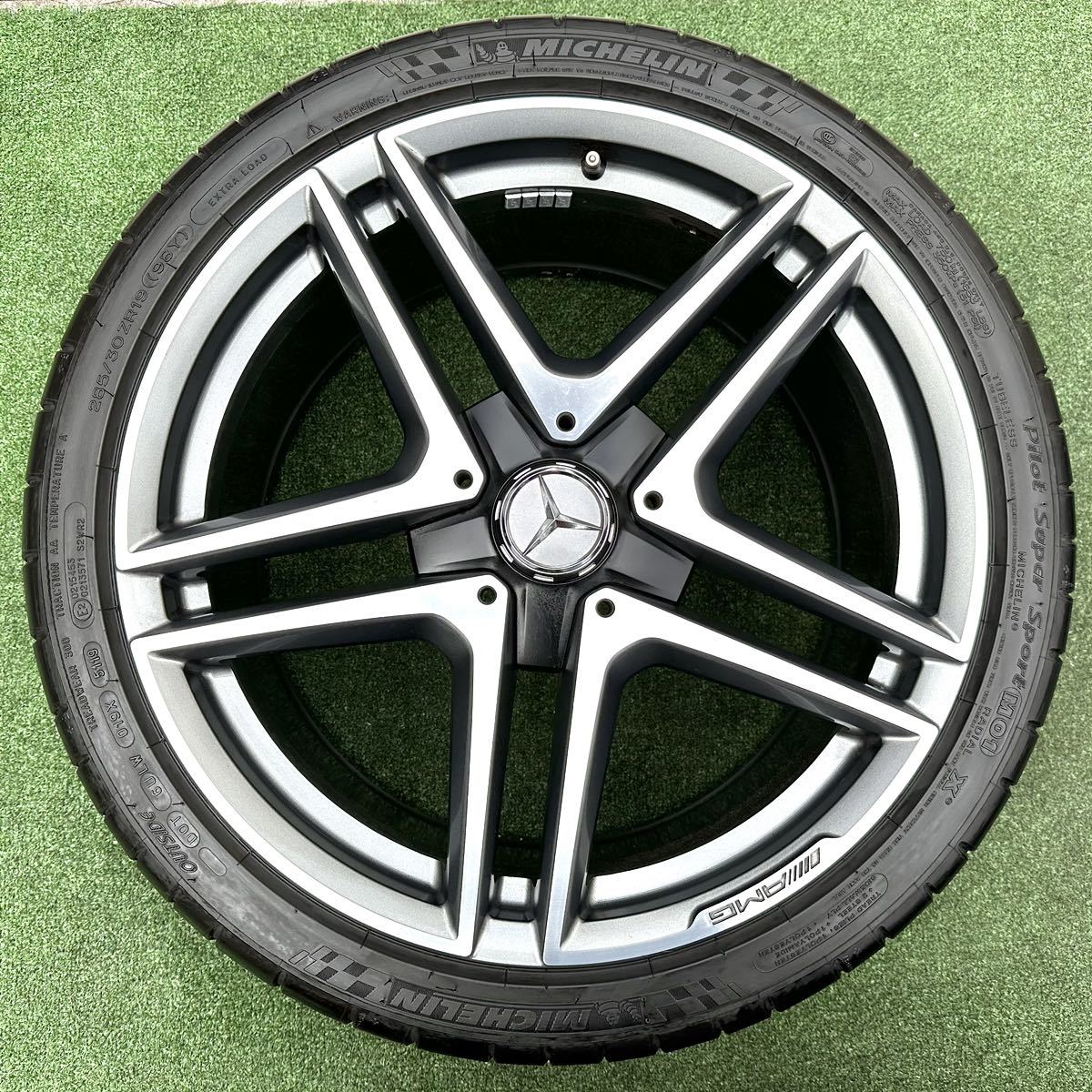 ベンツ Eクラス W212 E63 AMG 純正 19インチ ホイール☆ MICHELIN 285 