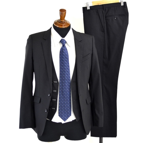3SB056】スーツセレクト 2つボタン シングルスーツ ノータック 3ピース 春秋 背抜き ブラック 無地 冠婚葬祭 定番 Y4 S 細身 BLL9500
