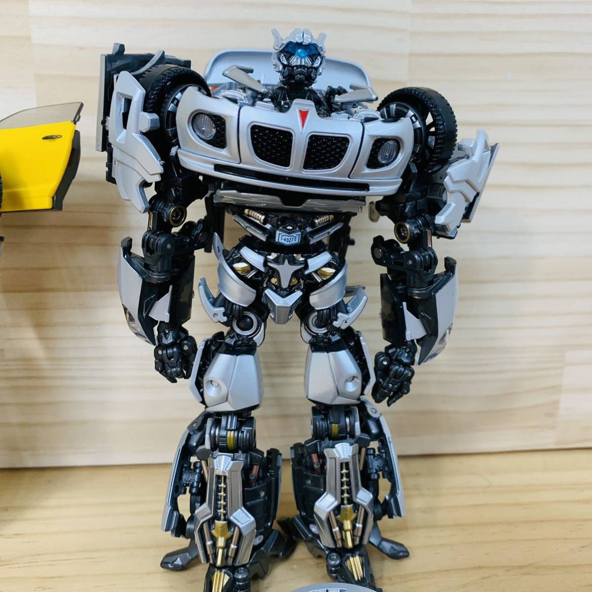 MPM-9 Jazz Transformers Masterpiece Movie Series