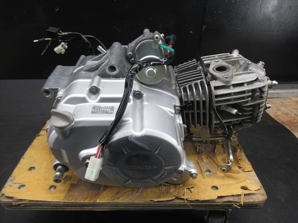 【同梱不可】 F1R5-0210 ホンダ スーパーカブ50 プロ 実動 エンジン ASSY 機関良好 【AA07-101～ (C50BNJ) 4速セル付き 動画有】