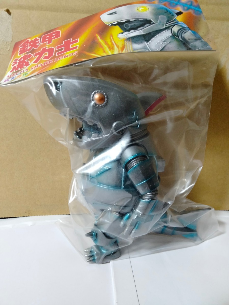 MECHA SHARK LORDS One up.提案カラー メカ鮫力士 Momoco studio Merry 
