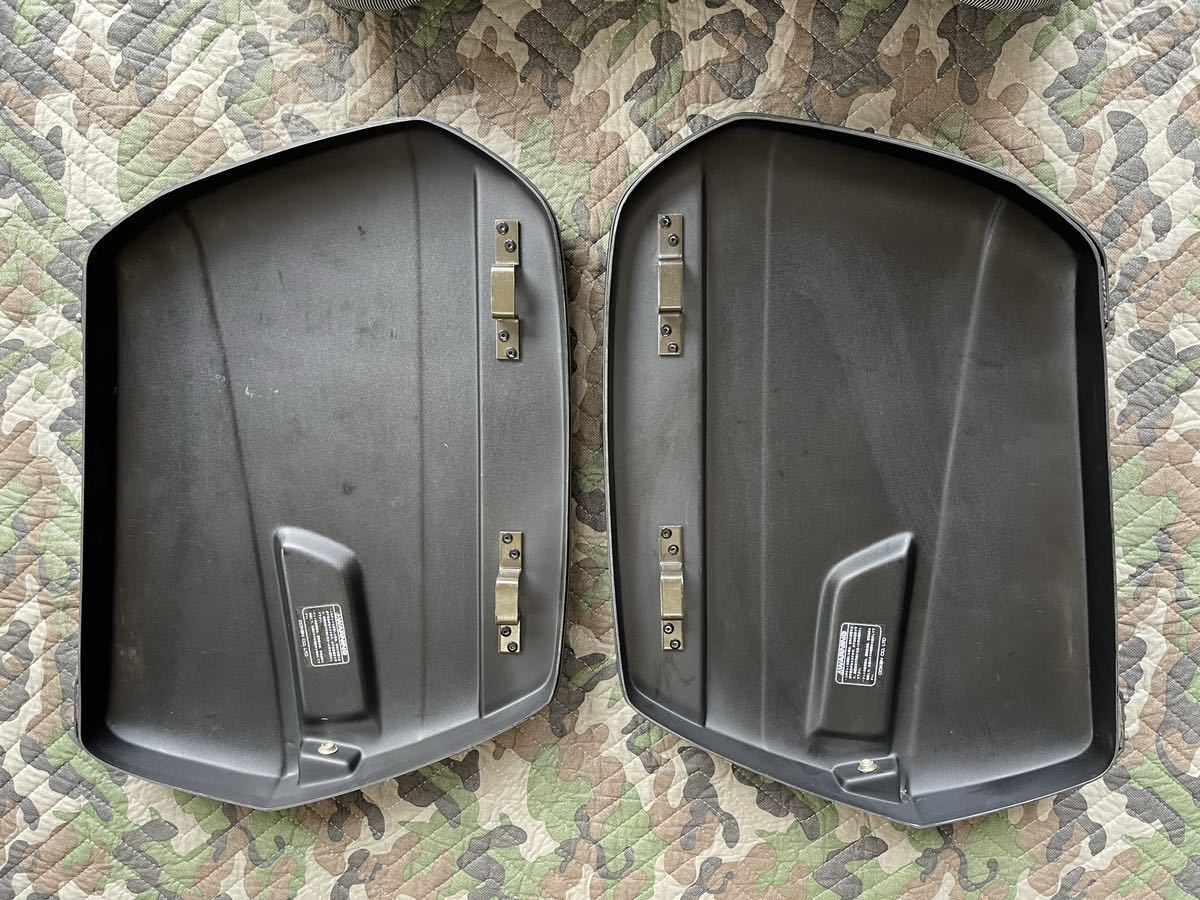 BMWパニアケースリッド(蓋)ブラック左右 薄型（Webike | Sasaki  