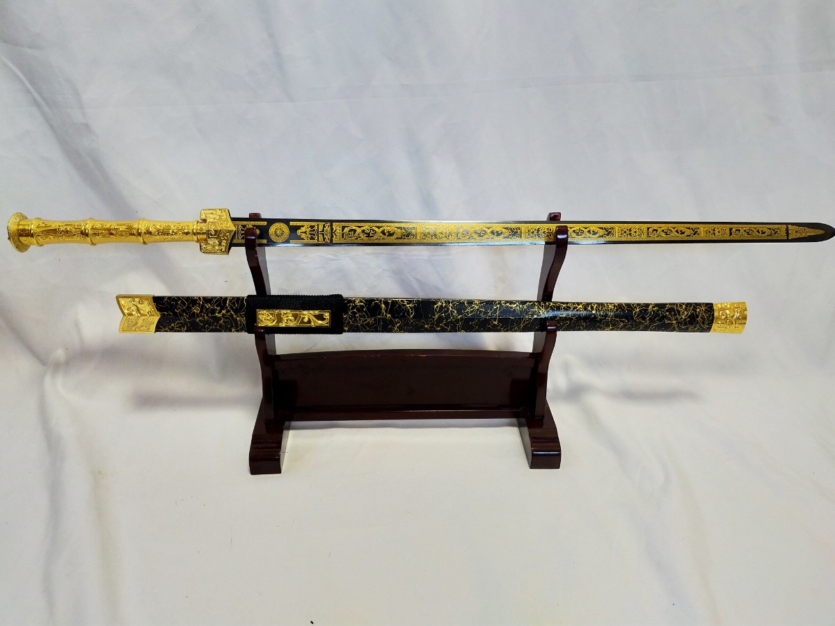☆新品☆ 古代中国の剣(黒金) 漢剣シリーズ④ 炭素鋼刀身 武術太極拳