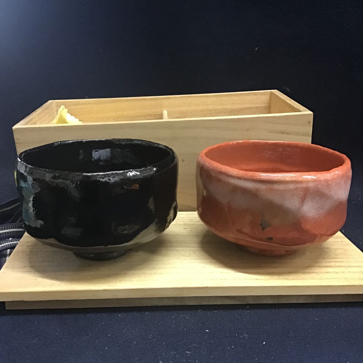 佐々木松楽 一双 松楽造 赤楽 黒楽 茶碗 茶 臨済宗 大徳寺派 太玄和尚