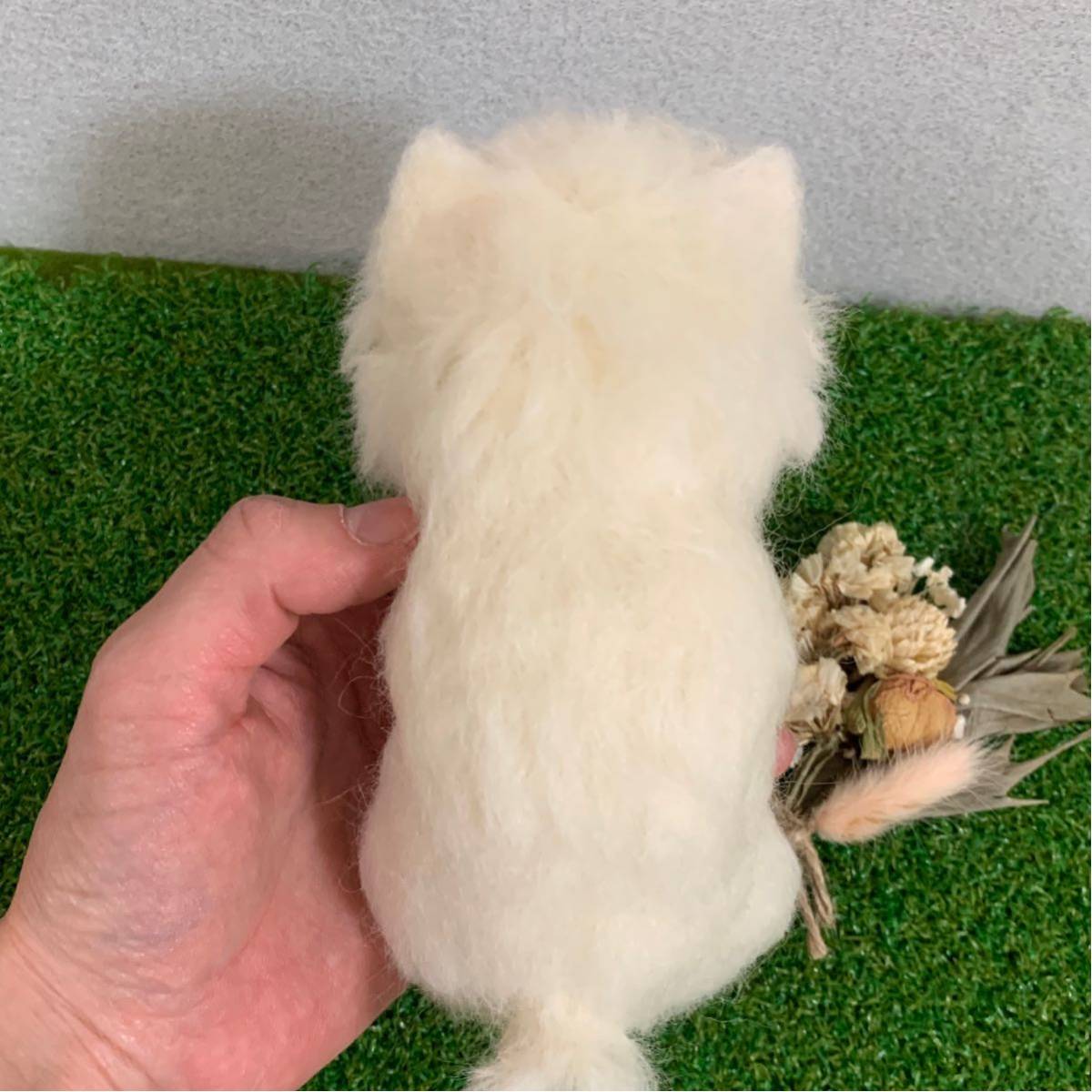 売り切れ☆羊毛フェルト ポメラニアン 全身 肉球あり 白ポメ